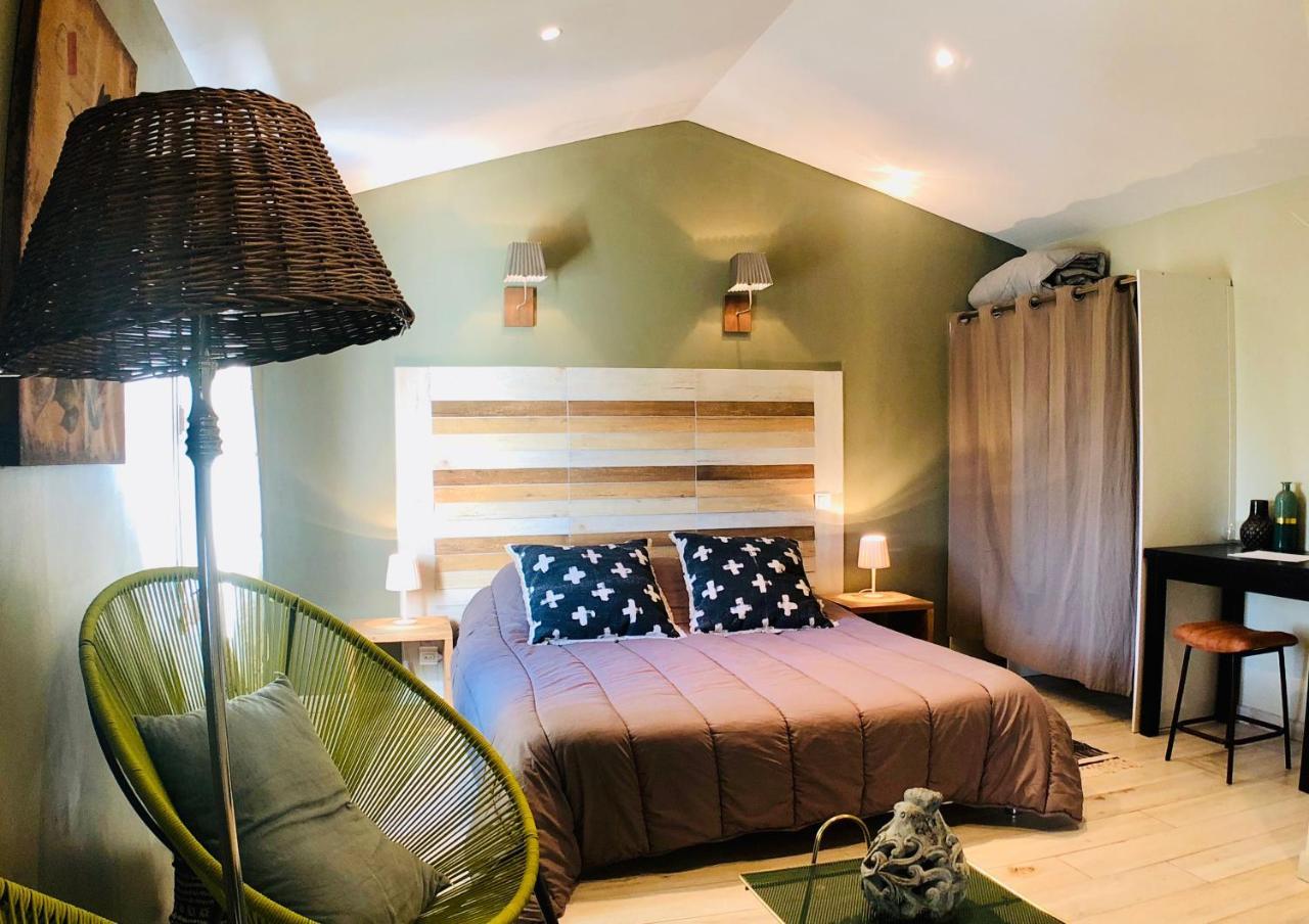 Bed and Breakfast Mas Guiraud, Le Coquet Beaucaire  Exterior foto